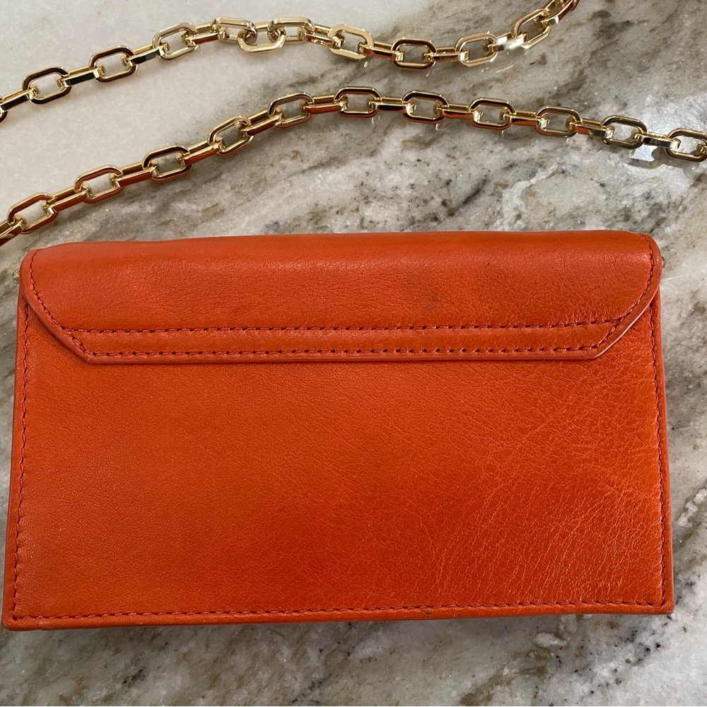 Flawless shoulder, crossbody, clutch. Magnetic closure, 3 credit cards slots - Picture 5 of 10